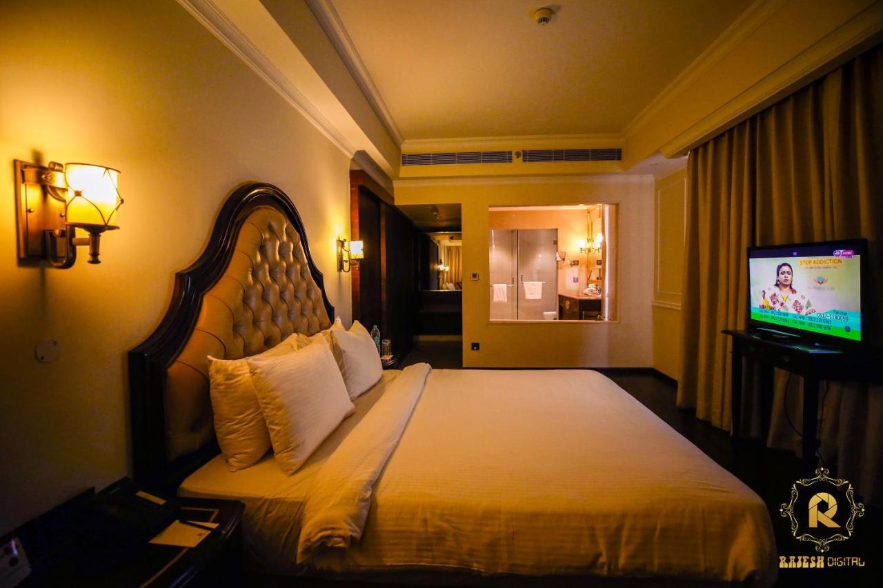 Golden Galaxy Hotels And Resorts Дели Экстерьер фото